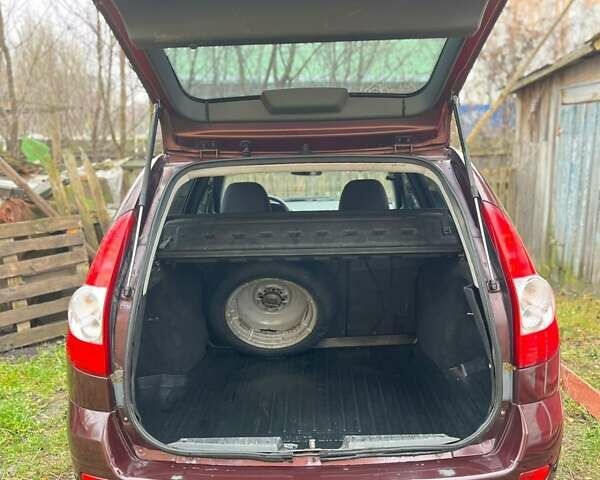 Коричневий ВАЗ 2171 Priora, об'ємом двигуна 1.6 л та пробігом 190 тис. км за 2200 $, фото 4 на Automoto.ua