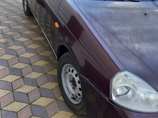 Красный ВАЗ 2171 Priora, объемом двигателя 1.6 л и пробегом 191 тыс. км за 1900 $, фото 2 на Automoto.ua