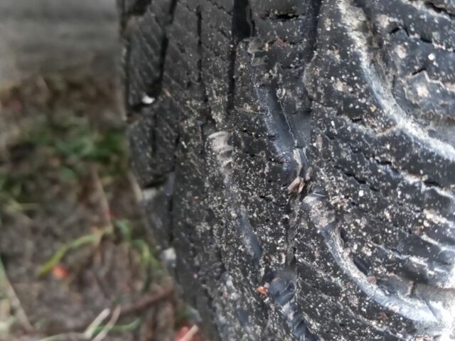 Красный ВАЗ 2171 Priora, объемом двигателя 1.6 л и пробегом 191 тыс. км за 1900 $, фото 7 на Automoto.ua