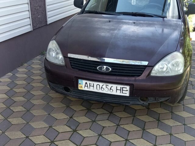 Красный ВАЗ 2171 Priora, объемом двигателя 1.6 л и пробегом 191 тыс. км за 1900 $, фото 1 на Automoto.ua