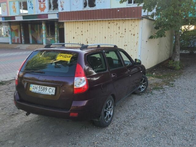 Красный ВАЗ 2171 Priora, объемом двигателя 1.6 л и пробегом 286 тыс. км за 2300 $, фото 4 на Automoto.ua