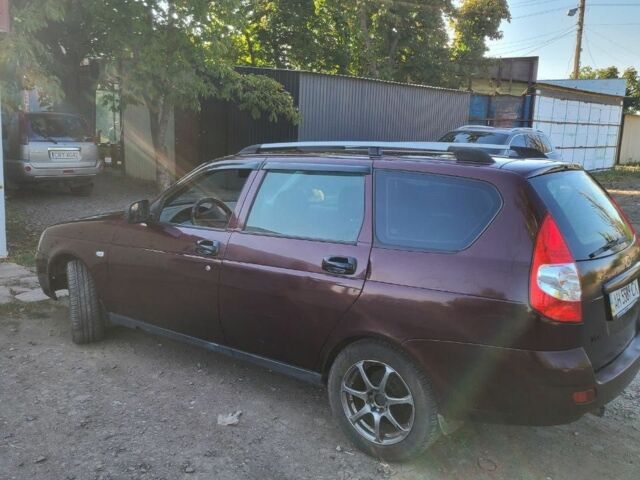 Красный ВАЗ 2171 Priora, объемом двигателя 1.6 л и пробегом 286 тыс. км за 2300 $, фото 3 на Automoto.ua