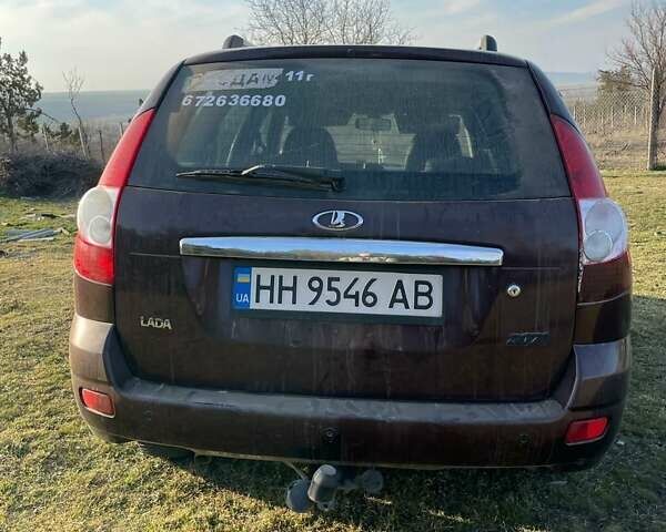 Красный ВАЗ 2171 Priora, объемом двигателя 1.6 л и пробегом 145 тыс. км за 2999 $, фото 15 на Automoto.ua