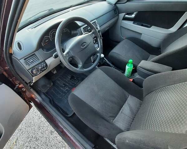 Червоний ВАЗ 2171 Priora, об'ємом двигуна 1.6 л та пробігом 165 тис. км за 3700 $, фото 15 на Automoto.ua