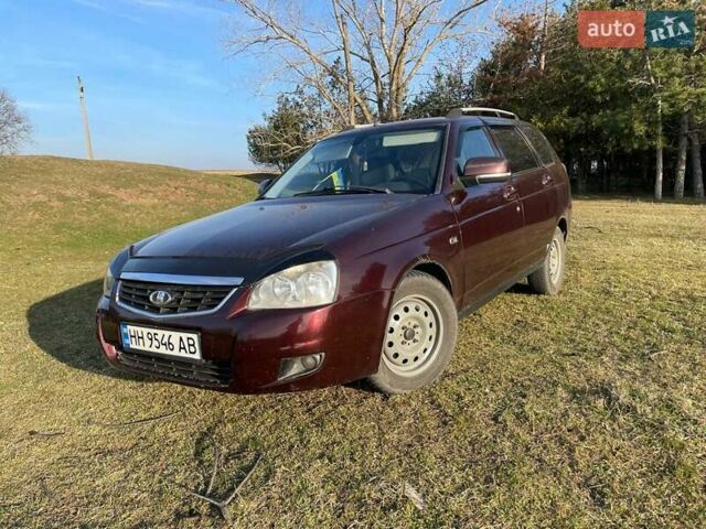 Красный ВАЗ 2171 Priora, объемом двигателя 1.6 л и пробегом 145 тыс. км за 2999 $, фото 12 на Automoto.ua