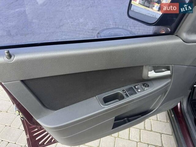 Красный ВАЗ 2171 Priora, объемом двигателя 1.6 л и пробегом 53 тыс. км за 4300 $, фото 9 на Automoto.ua