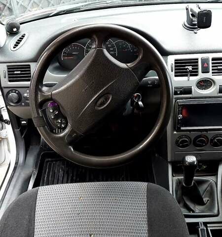 ВАЗ 2171 Priora, объемом двигателя 0 л и пробегом 360 тыс. км за 3500 $, фото 11 на Automoto.ua