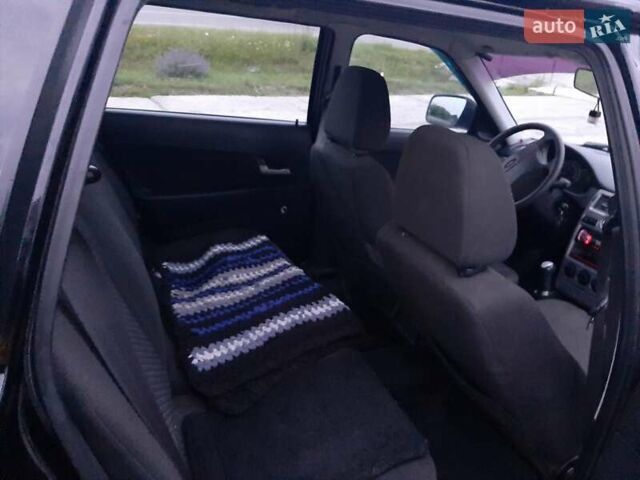 ВАЗ 2171 Priora, объемом двигателя 1.6 л и пробегом 100 тыс. км за 3700 $, фото 1 на Automoto.ua