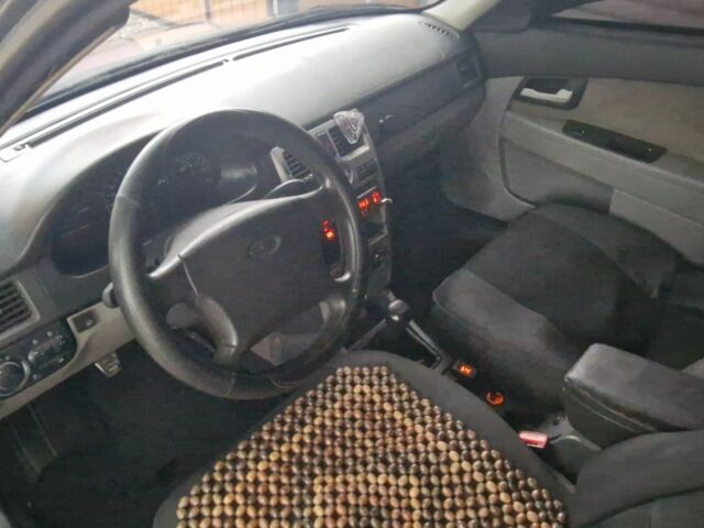 Сірий ВАЗ 2171 Priora, об'ємом двигуна 1.6 л та пробігом 323 тис. км за 2500 $, фото 5 на Automoto.ua