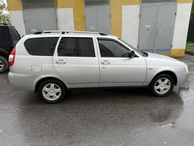 ВАЗ 2171 Priora 2009 у Харкові на Automoto.ua Сірий ВАЗ 2171 Priora, об'ємом двигуна 1.6 л та пробігом 139 тис. км за 3750 $, фото 6 на Automoto.ua