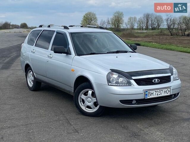 Серый ВАЗ 2171 Priora, объемом двигателя 1.6 л и пробегом 206 тыс. км за 2850 $, фото 1 на Automoto.ua