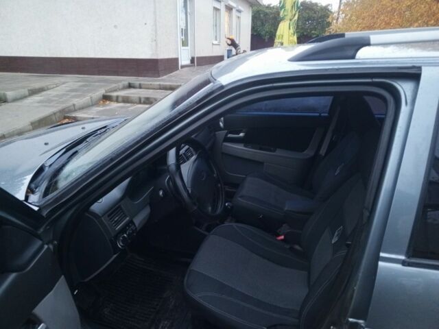 Серый ВАЗ 2171 Priora, объемом двигателя 1.6 л и пробегом 24 тыс. км за 2600 $, фото 5 на Automoto.ua