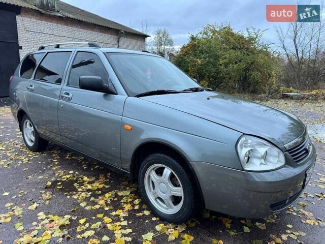 ВАЗ 2171 Priora 2010 у Ахтырке на Automoto.ua Сірий ВАЗ 2171 Priora, об'ємом двигуна 1.6 л та пробігом 135 тис. км за 2999 $, фото 23 на Automoto.ua