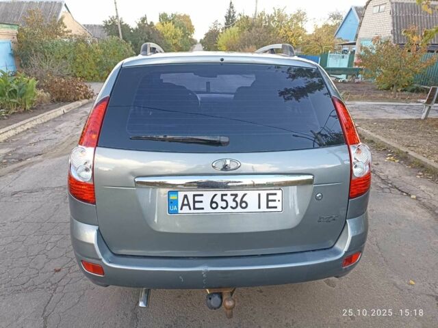 Серый ВАЗ 2171 Priora, объемом двигателя 1.6 л и пробегом 24 тыс. км за 2600 $, фото 4 на Automoto.ua