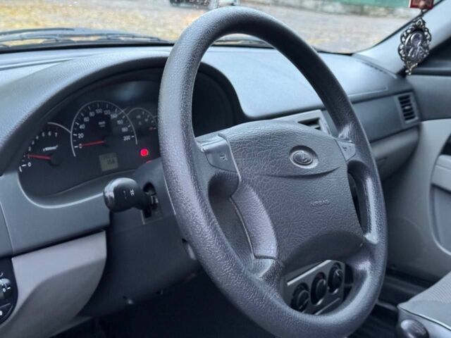 Серый ВАЗ 2171 Priora, объемом двигателя 0 л и пробегом 135 тыс. км за 2999 $, фото 14 на Automoto.ua