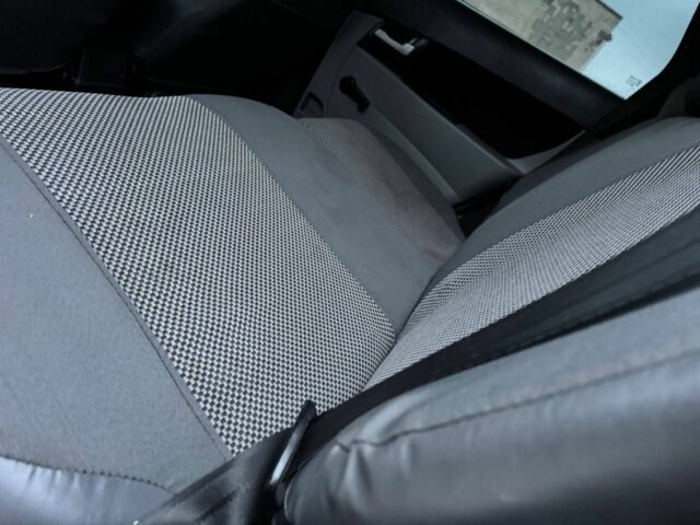 Серый ВАЗ 2171 Priora, объемом двигателя 0 л и пробегом 135 тыс. км за 2999 $, фото 16 на Automoto.ua