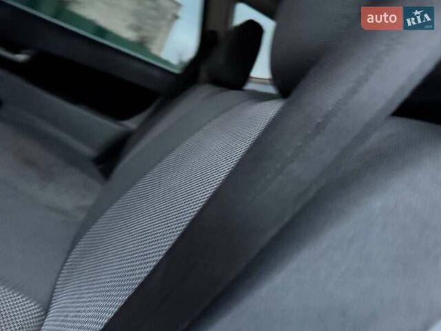 ВАЗ 2171 Priora 2010 у Ахтырке на Automoto.ua Сірий ВАЗ 2171 Priora, об'ємом двигуна 1.6 л та пробігом 135 тис. км за 2999 $, фото 31 на Automoto.ua