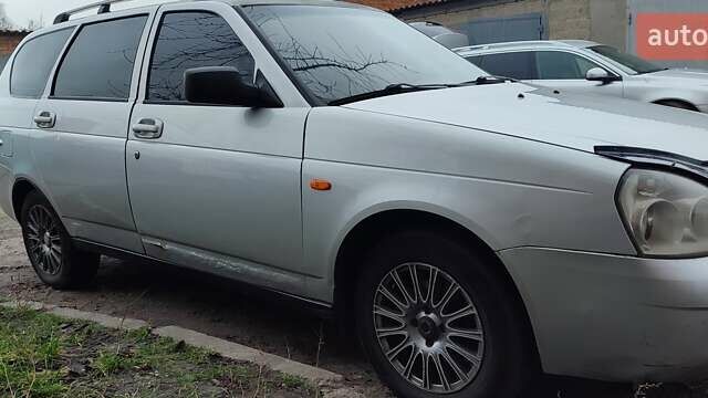 Серый ВАЗ 2171 Priora, объемом двигателя 1.6 л и пробегом 343 тыс. км за 2300 $, фото 2 на Automoto.ua