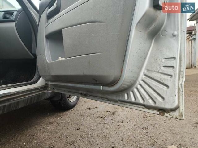 Серый ВАЗ 2171 Priora, объемом двигателя 1.6 л и пробегом 120 тыс. км за 3100 $, фото 12 на Automoto.ua