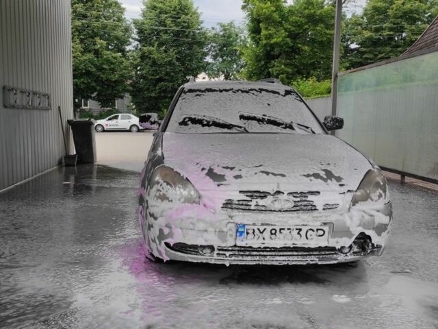 Серый ВАЗ 2171 Priora, объемом двигателя 1.6 л и пробегом 101 тыс. км за 1400 $, фото 5 на Automoto.ua