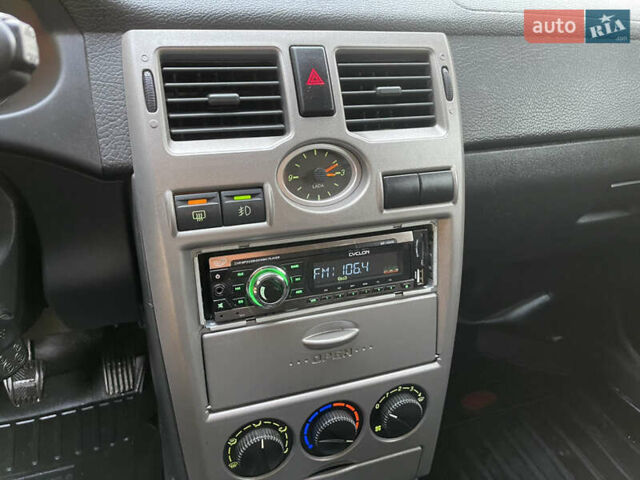 Сірий ВАЗ 2171 Priora, об'ємом двигуна 1.6 л та пробігом 24 тис. км за 4700 $, фото 105 на Automoto.ua