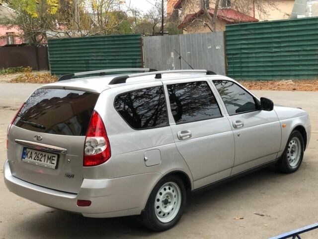 Серый ВАЗ 2171 Priora, объемом двигателя 1.6 л и пробегом 85 тыс. км за 3450 $, фото 7 на Automoto.ua