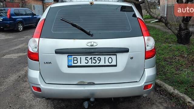 Серый ВАЗ 2171 Priora, объемом двигателя 1.6 л и пробегом 343 тыс. км за 2300 $, фото 3 на Automoto.ua