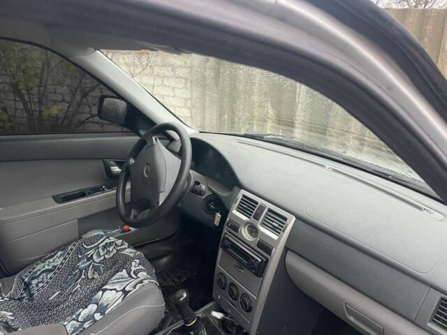 Серый ВАЗ 2171 Priora, объемом двигателя 1.6 л и пробегом 62 тыс. км за 4200 $, фото 2 на Automoto.ua