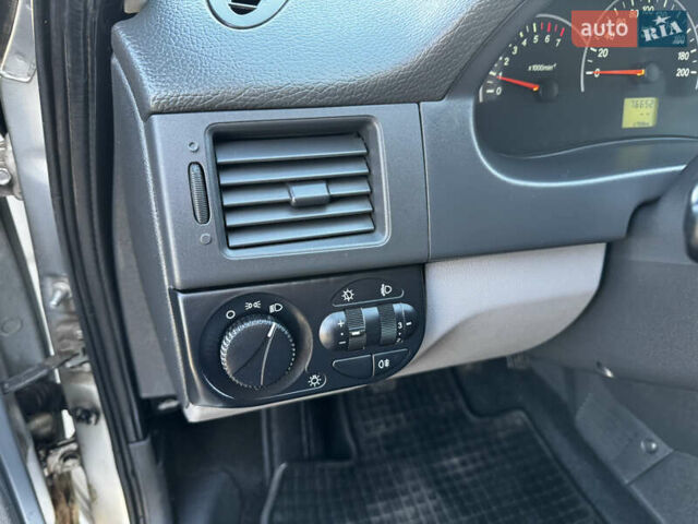 Серый ВАЗ 2171 Priora, объемом двигателя 1.6 л и пробегом 76 тыс. км за 3700 $, фото 18 на Automoto.ua