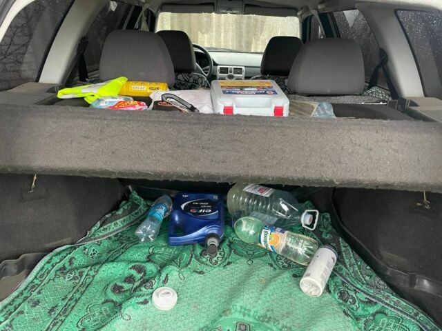 Серый ВАЗ 2171 Priora, объемом двигателя 1.6 л и пробегом 62 тыс. км за 4200 $, фото 1 на Automoto.ua