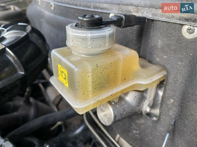 Сірий ВАЗ 2171 Priora, об'ємом двигуна 1.6 л та пробігом 24 тис. км за 4700 $, фото 131 на Automoto.ua