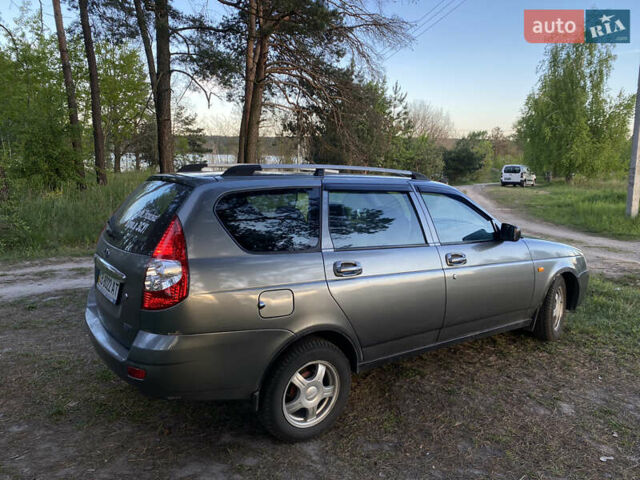 Серый ВАЗ 2171 Priora, объемом двигателя 1.6 л и пробегом 247 тыс. км за 2500 $, фото 3 на Automoto.ua