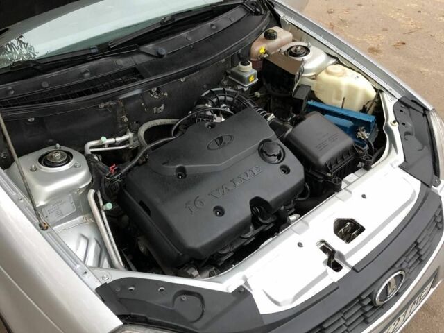 Серый ВАЗ 2171 Priora, объемом двигателя 1.6 л и пробегом 85 тыс. км за 3450 $, фото 11 на Automoto.ua