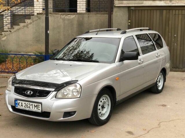 Серый ВАЗ 2171 Priora, объемом двигателя 1.6 л и пробегом 85 тыс. км за 3450 $, фото 1 на Automoto.ua