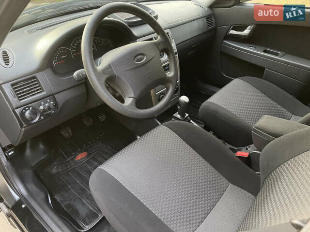 Сірий ВАЗ 2171 Priora, об'ємом двигуна 1.6 л та пробігом 24 тис. км за 4700 $, фото 99 на Automoto.ua