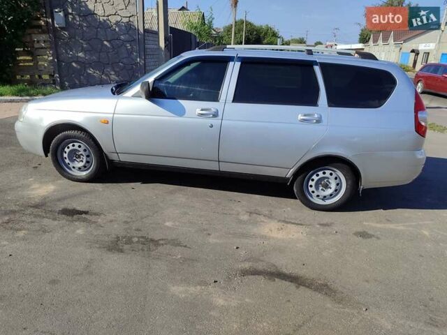 Серый ВАЗ 2171 Priora, объемом двигателя 1.6 л и пробегом 147 тыс. км за 2850 $, фото 7 на Automoto.ua