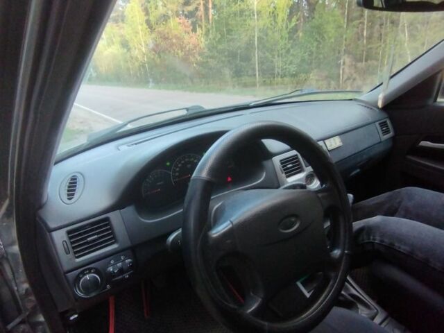 Серый ВАЗ 2171 Priora, объемом двигателя 2 л и пробегом 171 тыс. км за 2250 $, фото 9 на Automoto.ua