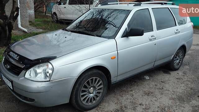 Серый ВАЗ 2171 Priora, объемом двигателя 1.6 л и пробегом 343 тыс. км за 2300 $, фото 1 на Automoto.ua