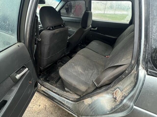 Сірий ВАЗ 2171 Priora, об'ємом двигуна 1.6 л та пробігом 125 тис. км за 1300 $, фото 5 на Automoto.ua