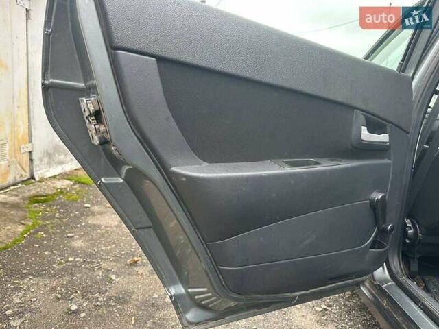 Серый ВАЗ 2171 Priora, объемом двигателя 1.6 л и пробегом 105 тыс. км за 3000 $, фото 4 на Automoto.ua