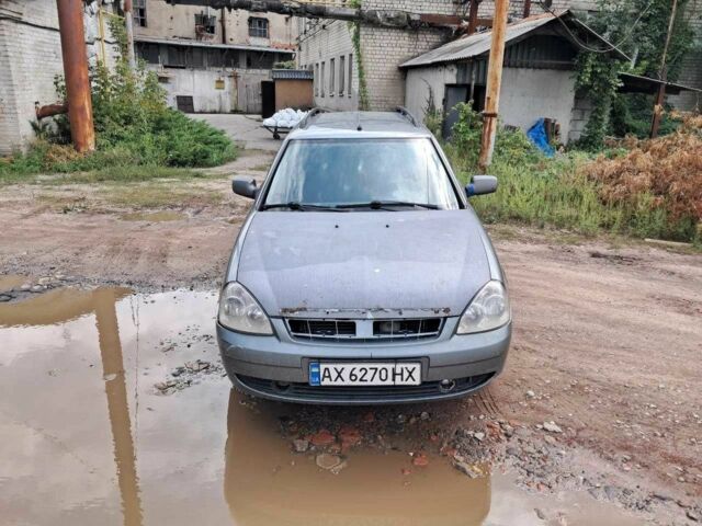 Серый ВАЗ 2171 Priora, объемом двигателя 1.6 л и пробегом 351 тыс. км за 1200 $, фото 5 на Automoto.ua