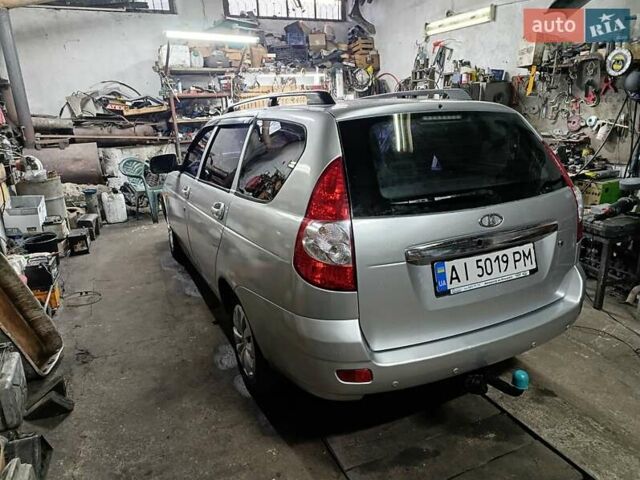 Сірий ВАЗ 2171 Priora, об'ємом двигуна 1.6 л та пробігом 207 тис. км за 2850 $, фото 2 на Automoto.ua