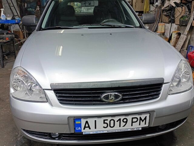 Серый ВАЗ 2171 Priora, объемом двигателя 1.6 л и пробегом 207 тыс. км за 2850 $, фото 2 на Automoto.ua