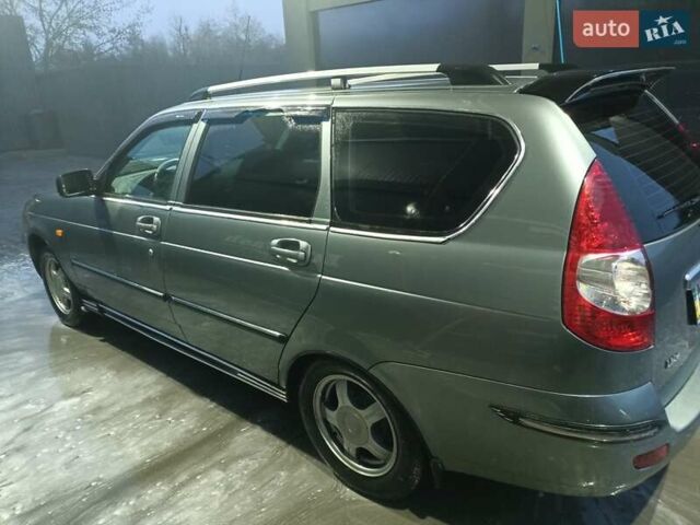 Серый ВАЗ 2171 Priora, объемом двигателя 1.6 л и пробегом 24 тыс. км за 4000 $, фото 1 на Automoto.ua