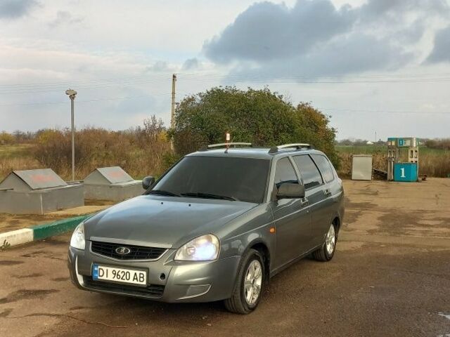 Сірий ВАЗ 2171 Priora, об'ємом двигуна 1.6 л та пробігом 131 тис. км за 2800 $, фото 1 на Automoto.ua