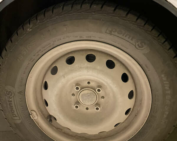 Серый ВАЗ 2171 Priora, объемом двигателя 1.6 л и пробегом 119 тыс. км за 3800 $, фото 8 на Automoto.ua