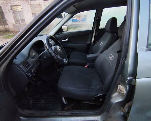 Сірий ВАЗ 2171 Priora, об'ємом двигуна 1.6 л та пробігом 207 тис. км за 2300 $, фото 7 на Automoto.ua