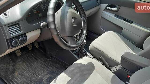 Сірий ВАЗ 2171 Priora, об'ємом двигуна 1.6 л та пробігом 89 тис. км за 3600 $, фото 6 на Automoto.ua