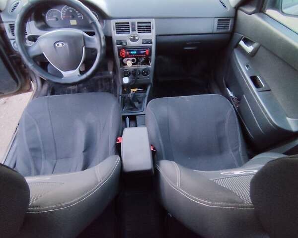 Сірий ВАЗ 2171 Priora, об'ємом двигуна 1.6 л та пробігом 207 тис. км за 2300 $, фото 8 на Automoto.ua