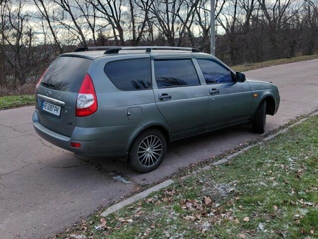 Серый ВАЗ 2171 Priora, объемом двигателя 1.6 л и пробегом 260 тыс. км за 2700 $, фото 2 на Automoto.ua